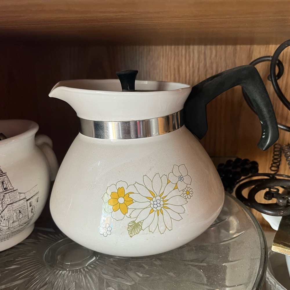 Vintage Corning teapot